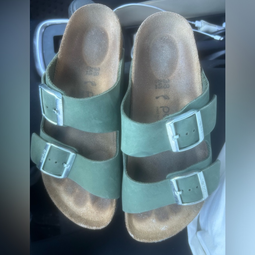 Birkenstock size 7 women’s